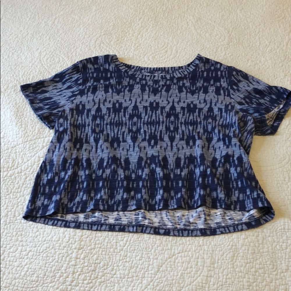 blue crop top